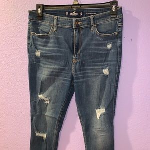 HOLLISTER High Waisted Jeans